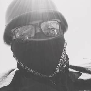 Meet your Posher, Shea